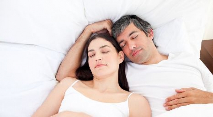 Couples who sleep well are less selfish: study