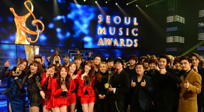 Psy wins Seoul Music Awards