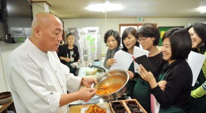 Korean ‘temple cuisine’ feeds body and soul