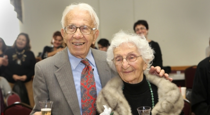 Couple of 80 years honored as ‘longest married’ in U.S.