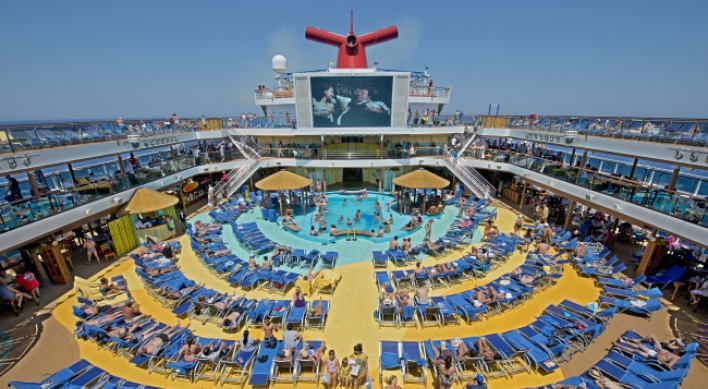 Cruises focusing more on food, family groups