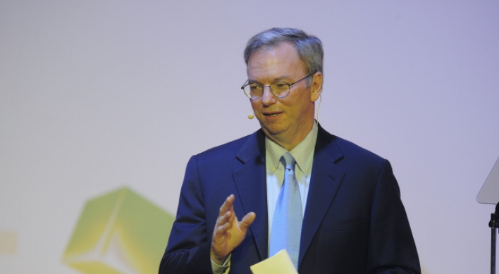 Google chairman  to sell up to 3.2 million shares