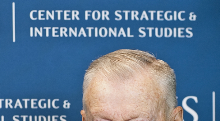 Brzezinski urges Park to tighten security ties with U.S., Japan
