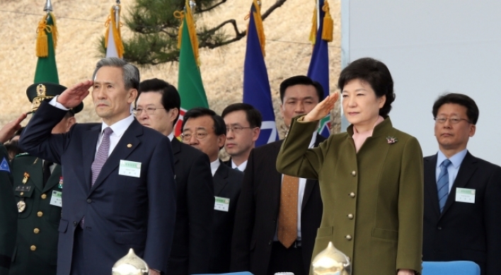 N. Korea ramps up tension; Park vows stern retaliation
