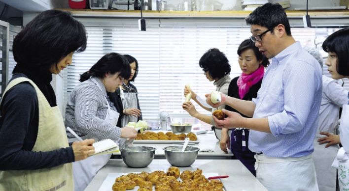 Baking school adds a bit of French taste to Seorae