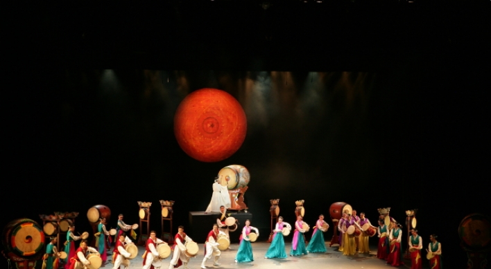 Mishmash of dances comes to Gangdong