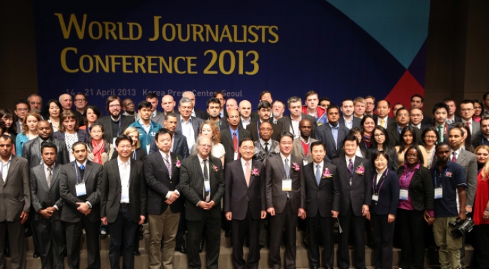 Journalists call for peace between two Koreas