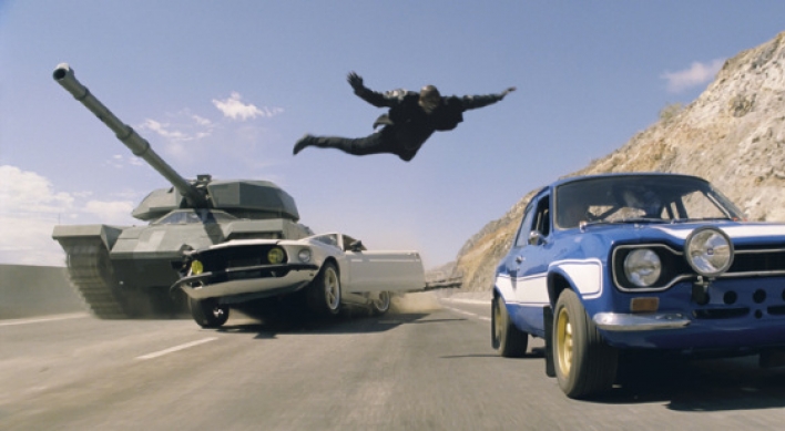 Box office: The Fast and the Furious 6, Montage, Dear Dolphin