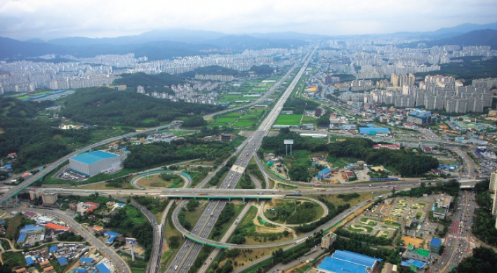 [Power Korea] Roads ― the arteries of development
