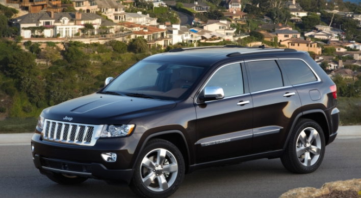 Grand Cherokee gives new class to SUVs