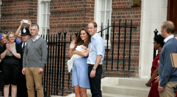 William, Kate, show off their royal newborn son