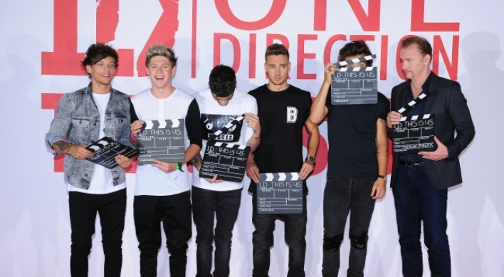 1-D goes 3-D in boy band’s debut on screen