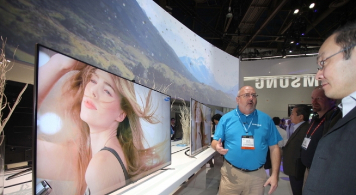 Samsung retains flat-panel TV market lead