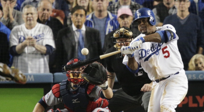 Dodgers beat Braves 4-3 to win NLDS on Uribe homer
