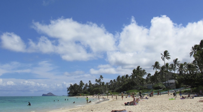 Hawaii town to state: Stop sending tourists
