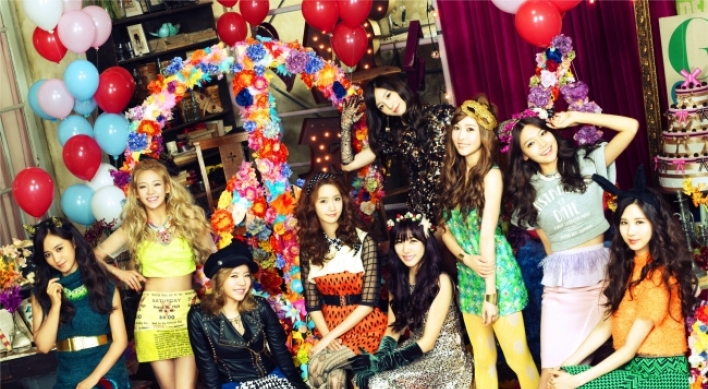 Girls’ Generation takes the top spot on Oricon weekly