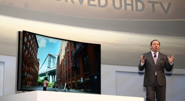 Samsung, LG showcase first bendable TVs