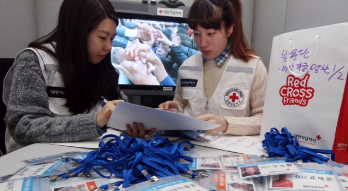 Separated families from two Koreas to meet in North