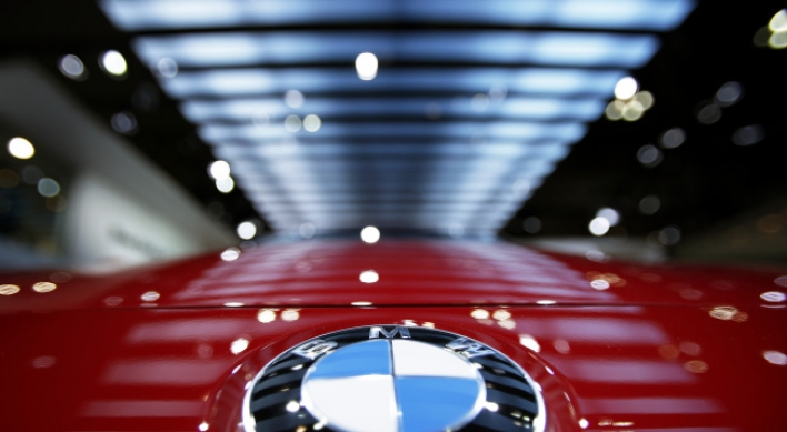 BMW widens recall on engine-bolt fault