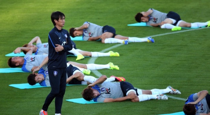 [World Cup] Big loss behind them, S. Koreans set sights
