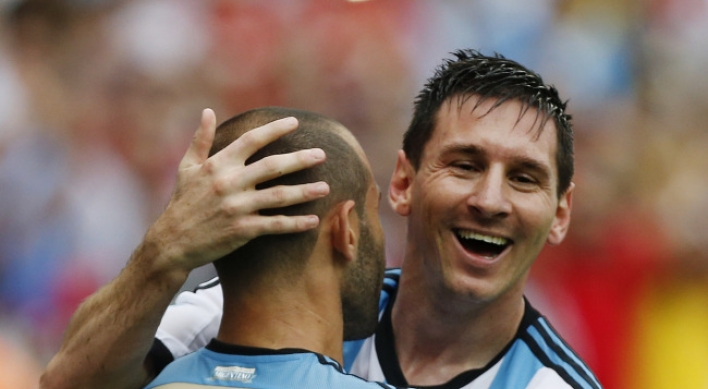 [World Cup] Messi ‘from Jupiter’