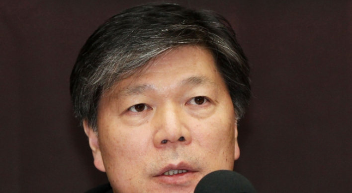 KBS board picks Cho as new president