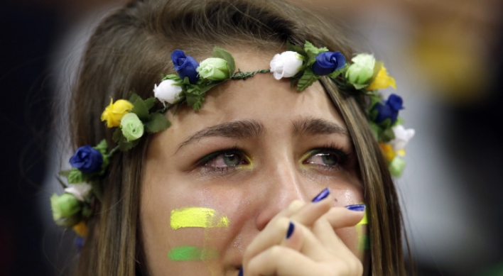 [World Cup] Dejected Brazilians watch another World Cup loss