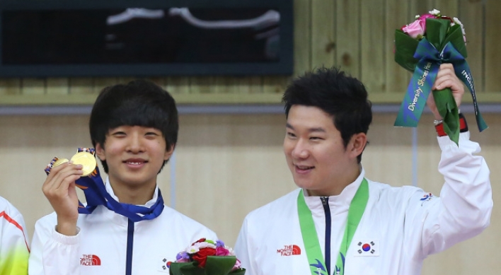 [Asian Games] Korean teen wins two shooting golds