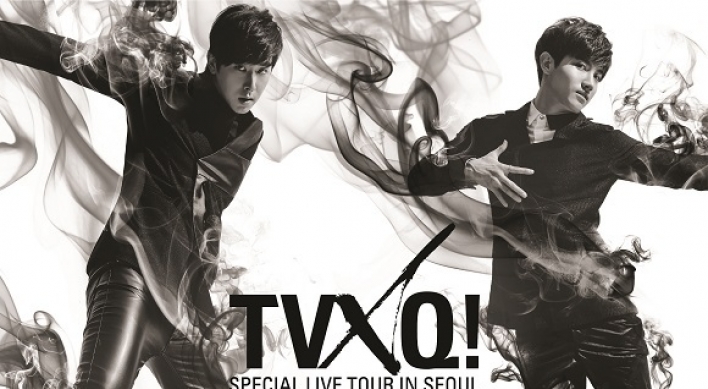 TVXQ’s concert poster unveiled