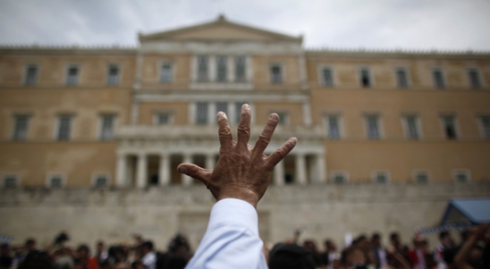 Elections, bankruptcy, bank runs: Unlikely scenario of ‘Grexit’
