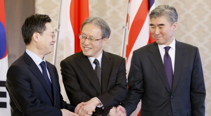 U.S., Japan back inter-Korean talks