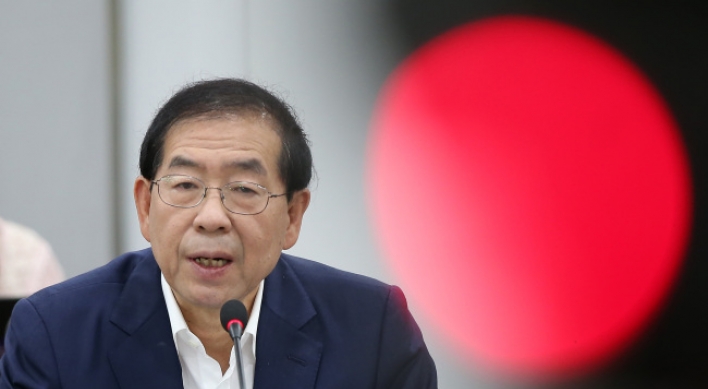 [Newsmaker] Seoul mayor capitalizes on MERS response