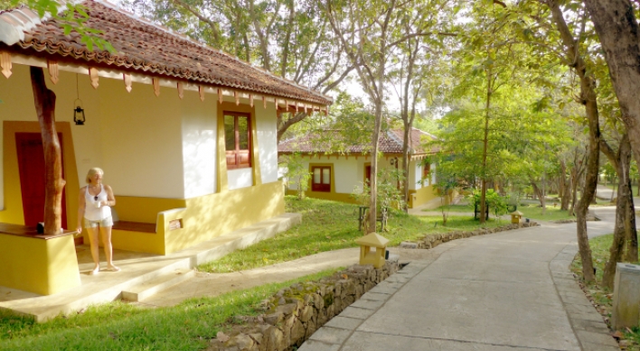 Sri Lankan accommodations dazzle visitors