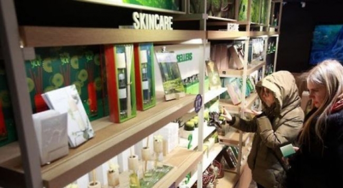 Korean cosmetics manufacturers thrive in China