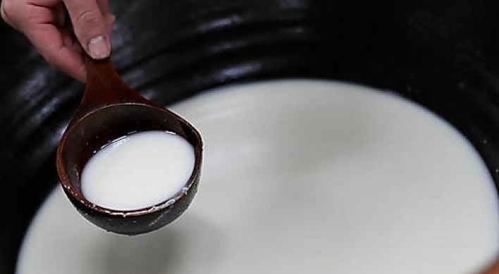 Seoul to codify int'l safety standard for makgeolli