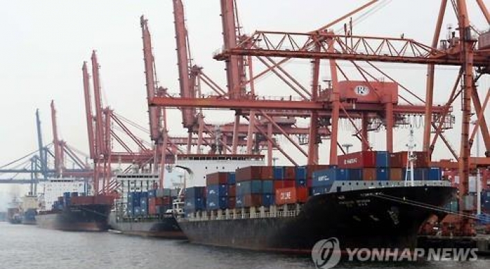 Foreign IBs cast gloomy outlook on Korea's H2 exports