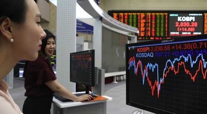 Korean investors flock to high-return bond funds