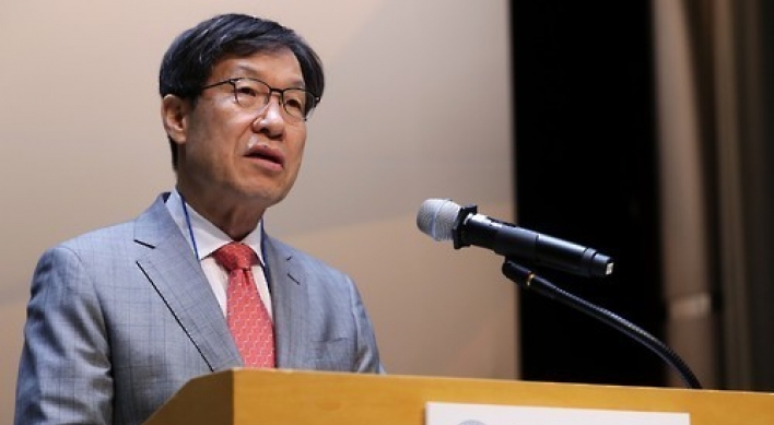 POSCO chief urges local players to boost competitiveness