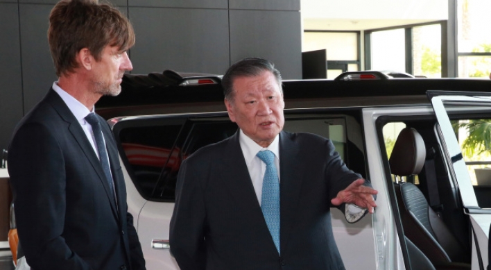Hyundai Motor chairman visits US branch