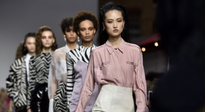 Topshop debuts faster buying at London Fashion Week