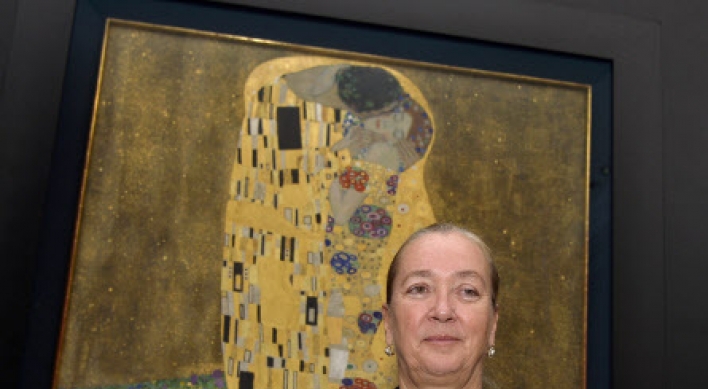 Klimt's 'Kiss,' made with 3-D printer, to touch and feel