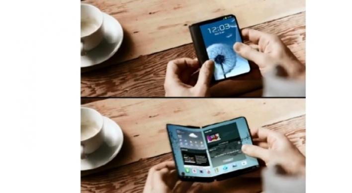 Samsung hesitant on foldable phones