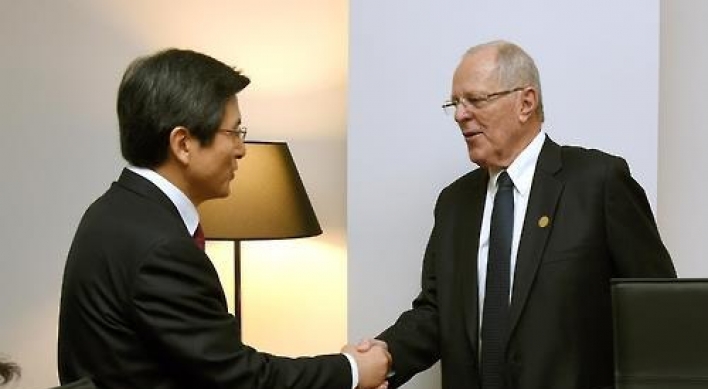 Korea, Peru push for stronger business ties at APEC meeting