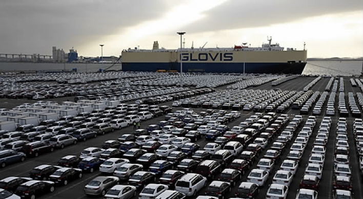 Shipping companies’ sales dip as car exports fall in Q3