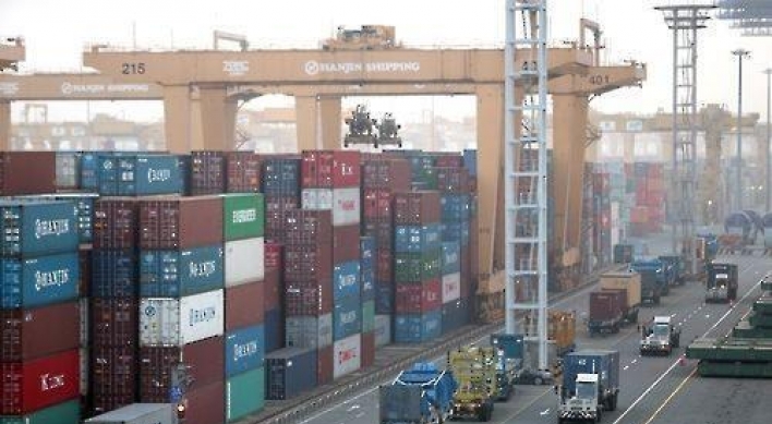 Korea's exports sink 5.9% in 2016