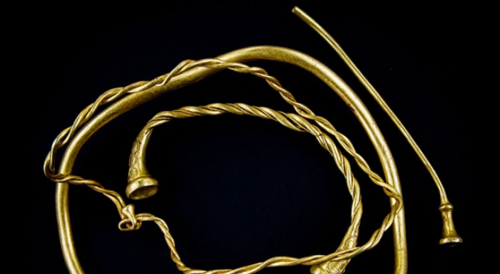 Ancient Celtic art uncovered in ‘unique’ gold hoard