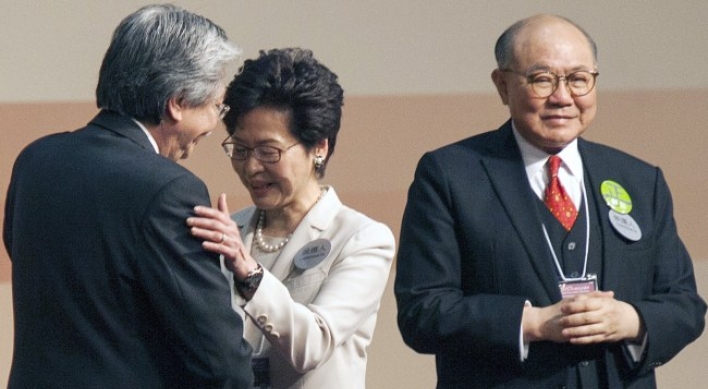 [Newsmaker] China's favorite Lam wins Hong Kong leadership