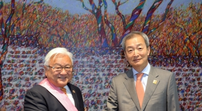 Ex-Congressman Honda receives S. Korean state medal for efforts to help 'comfort women'