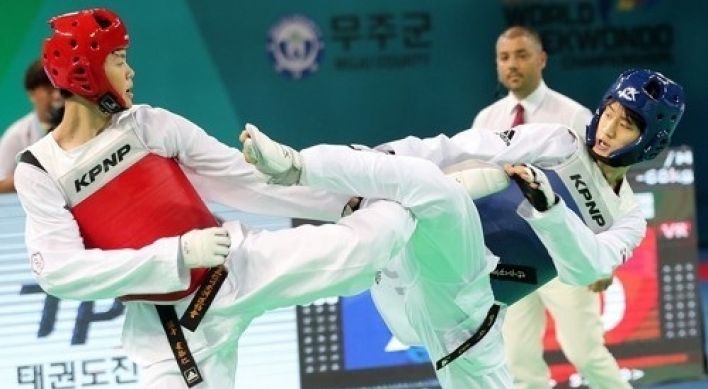 Lee Dae-hoon wins gold at taekwondo worlds