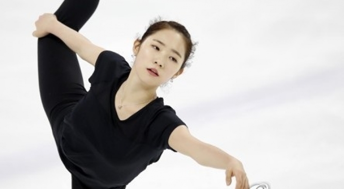 Figure skaters trying to overcome adversity before Olympic qualification
